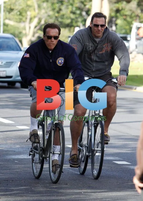 Arnold Schwarzenegger Rides Bikes