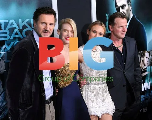 Liam Neeson, January Jones at 'Unknown' Premiere