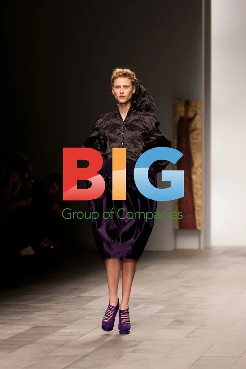 Corrie Nielson Show at LFW 2011