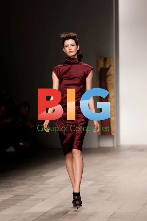 Corrie Nielson Show at LFW 2011