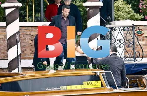 Ben Affleck Takes Venice Taxi Tour