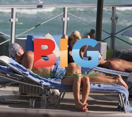 Kelsey Grammer and Katye Walsh in Miami