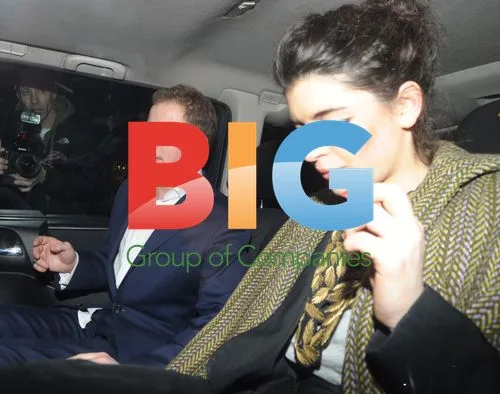Prince Harry pal Guy Pelly, Beatrice & Eugenie out in London