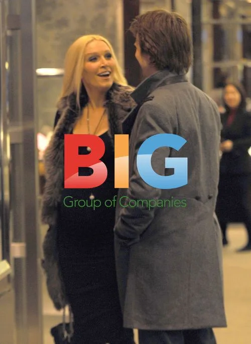 Pregnant Emma Noble Shopping for Ring