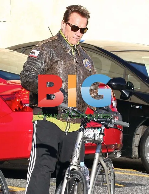 Arnold Schwarzenegger Bike Ride