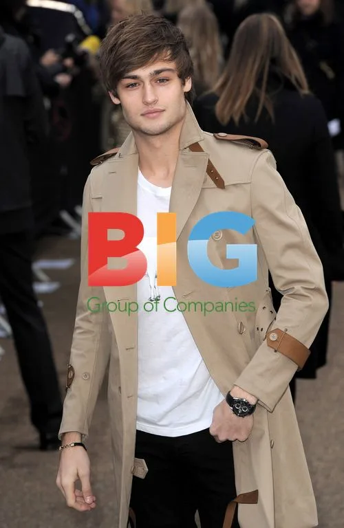 Douglas Booth at Burberry Prorsum Show