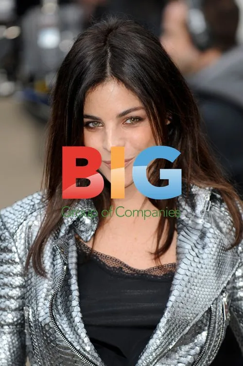 Julia Restoin-Roitfeld at Burberry Prorsum Show