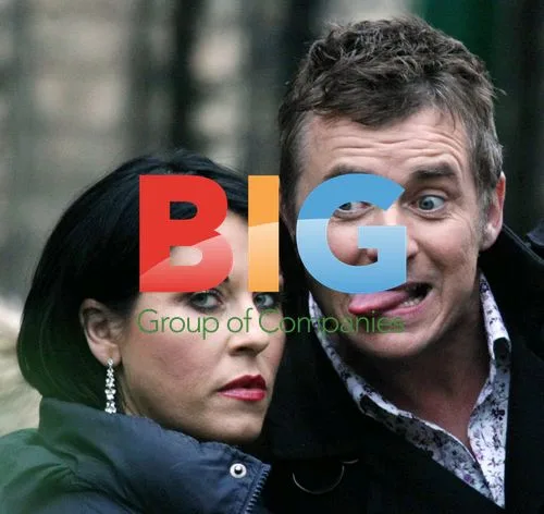 Jessie Wallace and Shane Richie filming wedding