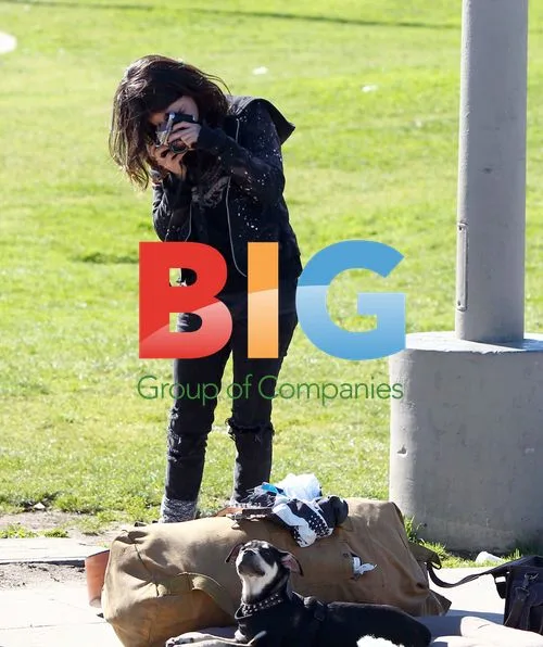Shenae Grimes researching homeless role