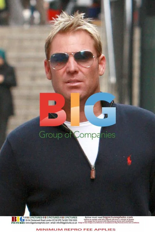 Shane Warne Visits HMV in London