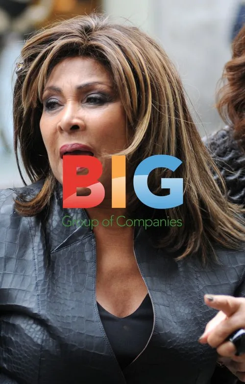Tina Turner and Roberta Armani in Milan