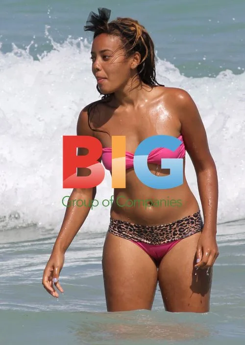 Angela Simmons on Miami Beach