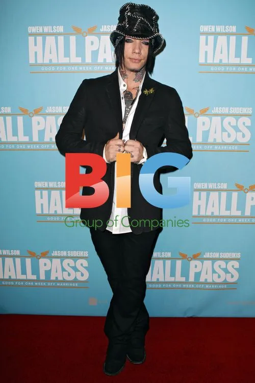DJ Ashbaa at 'Hall Pass' premiere