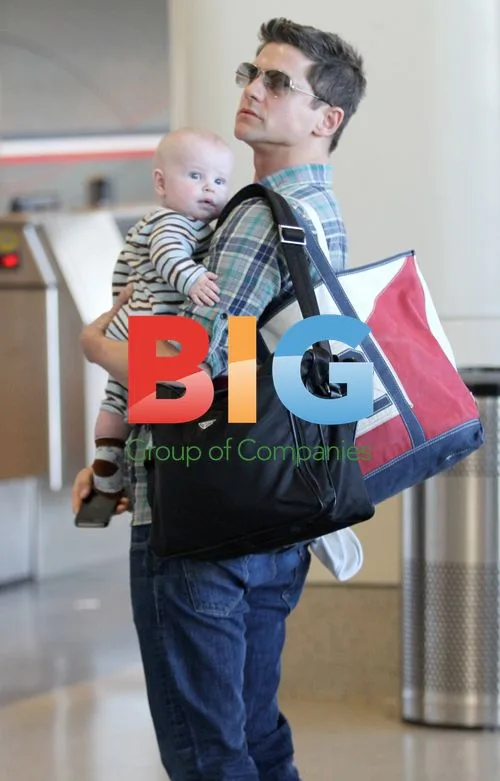 Neil Patrick Harris with family at LAX