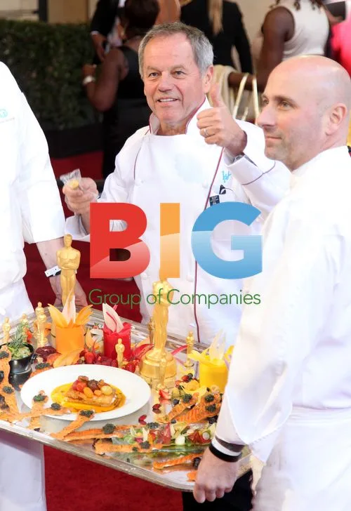Wolfgang Puck on the red carpet