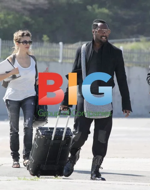 will.i.am Catches Helicopter in St Barth