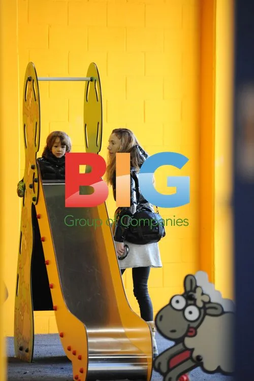 Borja Thyssen family vacation in Spain