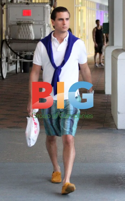 Scott Disick Seen Walking in Miami