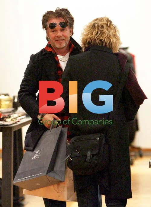John Mellencamp and Meg Ryan in Soho