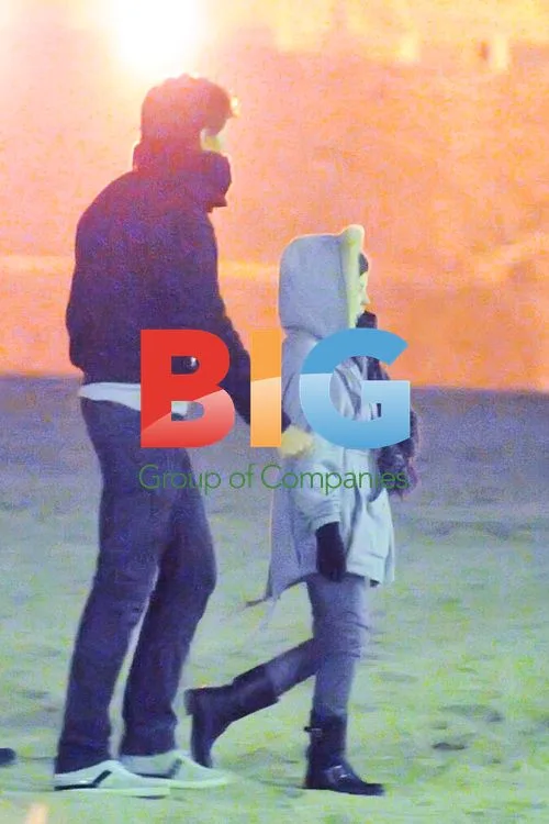 Kylie Minogue and Boyfriend Kiss in Spain
