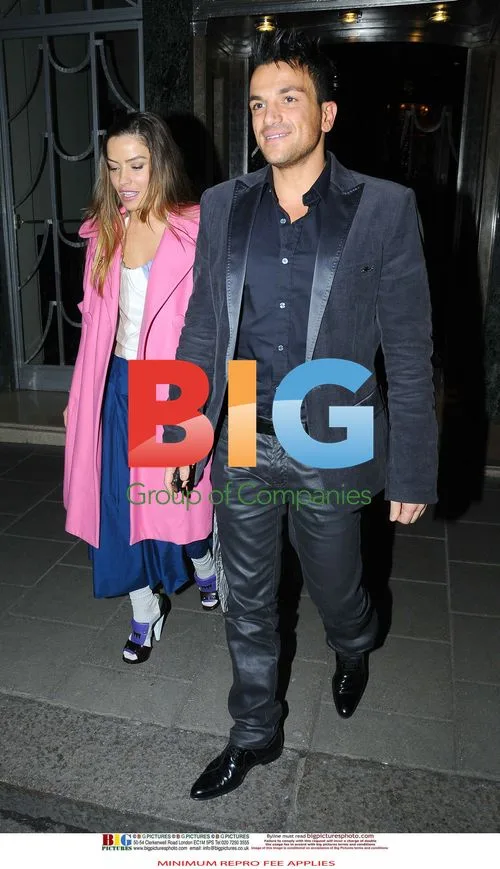 Peter Andre and Elen Rives Spotted After 'Flashdance' Show