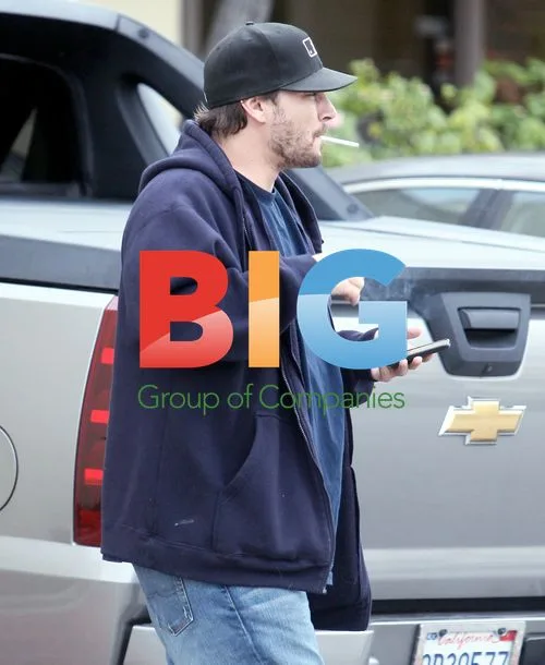 Kevin Federline leaves dentist
