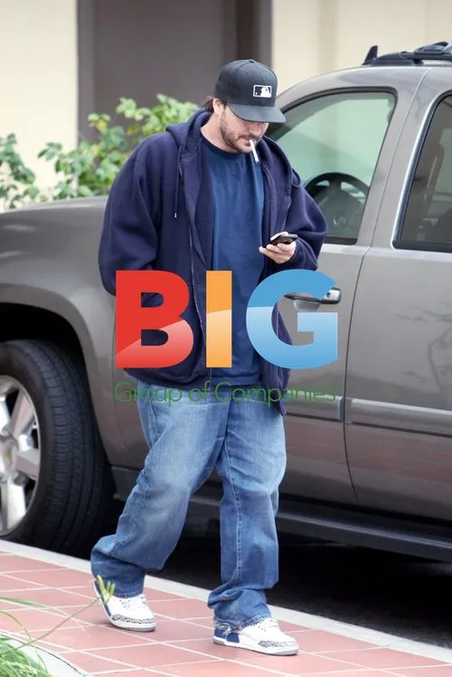 Kevin Federline Leaves Dentist