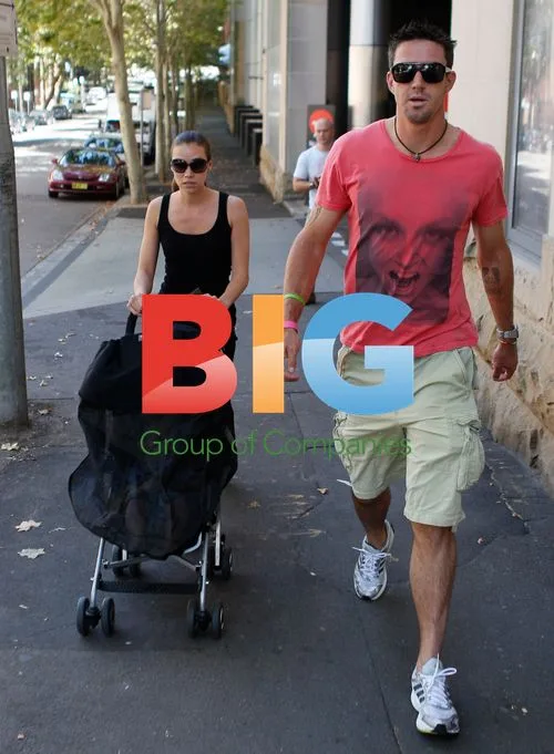 Kevin Pietersen leaves hotel with family
