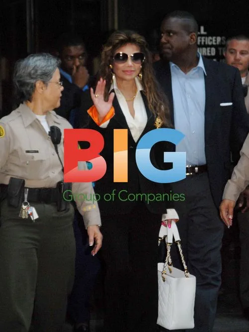 Latoya Jackson at Michael Jackson Trial