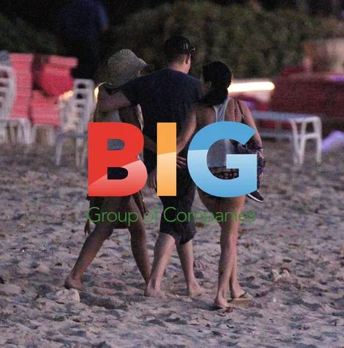 Michael Buble and Luisana Lopilato Sail in Caribbean