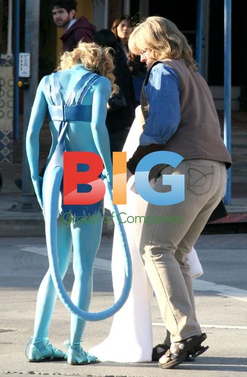 AnnaLynne McCord as Avatar on 90210 Set