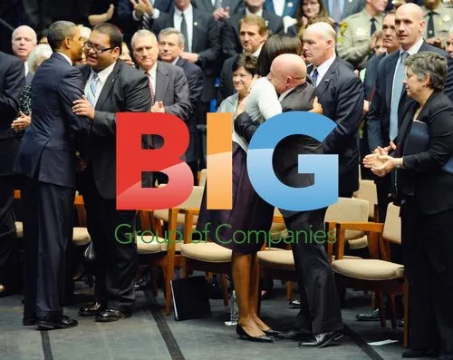 Obama, Hernandez, Obama, Kelly at Tucson Memorial