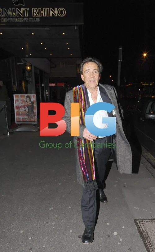 Robert Lindsey Leaving London Club