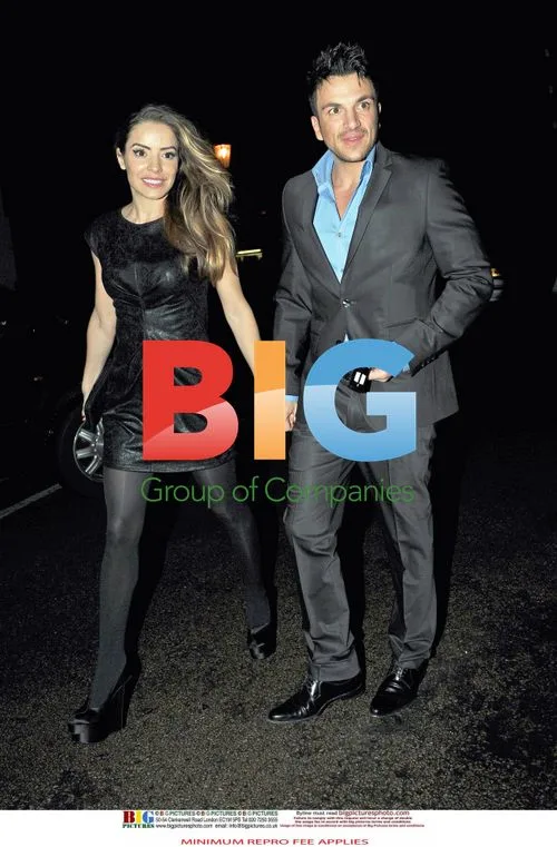 Peter Andre and Elen Rives Dining Out