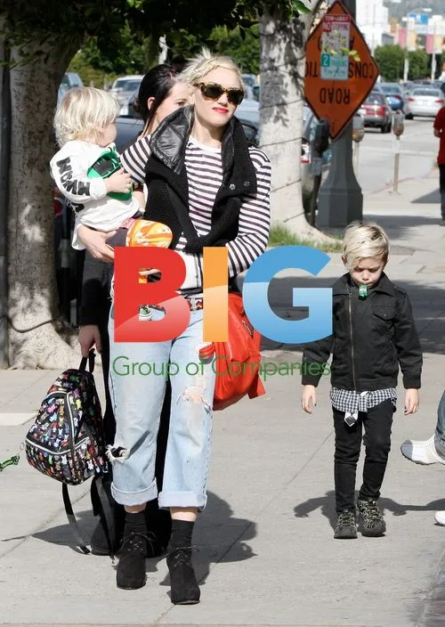 Gwen Stefani with kids at Campanile Restaurant