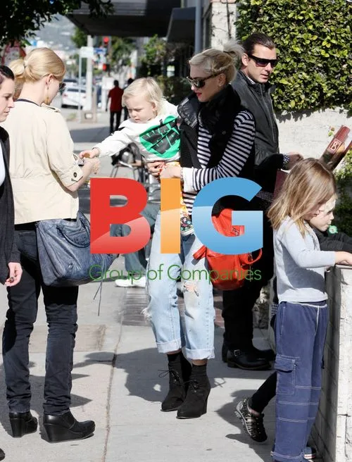 Gwen Stefani with family at Campanile Restaurant