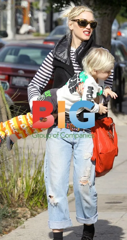 Gwen Stefani and Gavin Rossdale with kids