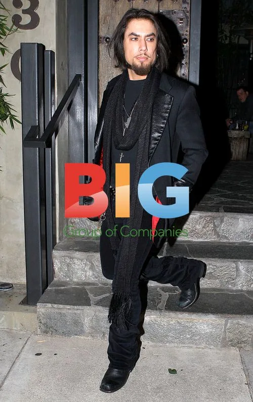 Dave Navarro Leaves Koi After Dinner