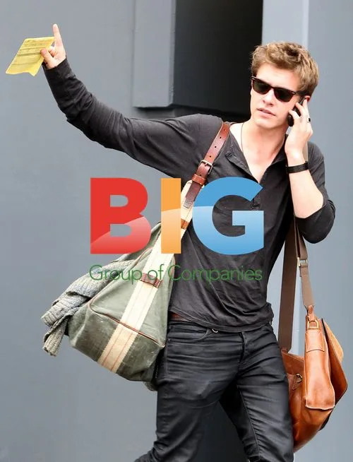 Xavier Samuel on set of 'A Few Best Men'