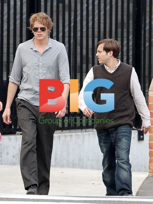 Kris Marshall and Laura Brent on set of 'A Few Best Men'