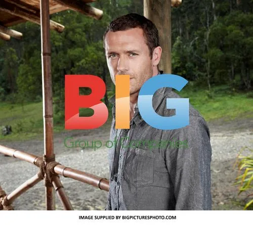 Jason O'Mara as Jim Shannon in Terra Nova