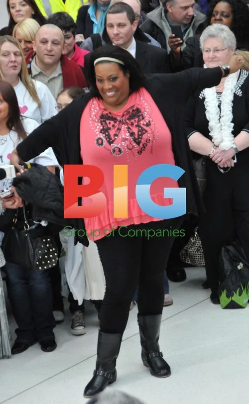 Alison Hammond and Matt Johnson Tasting Haggis