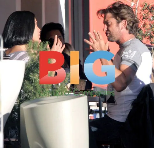 Gerard Butler on Lunch Date