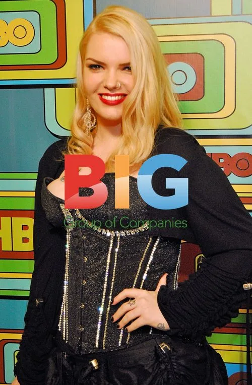 Sianoa Smit-McPhee at HBO Golden Globes Party