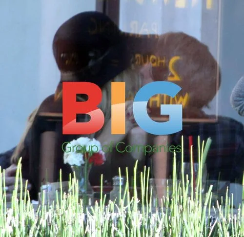 Rachel Zoe Lunching With Husband