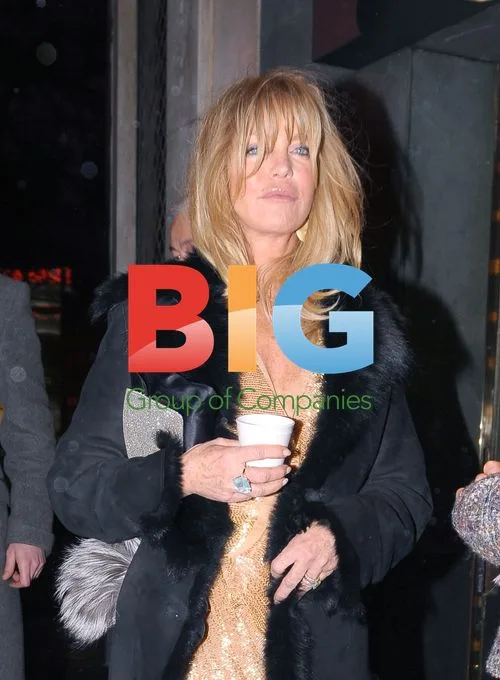 Goldie Hawn Leaving The Ivy Restaurant