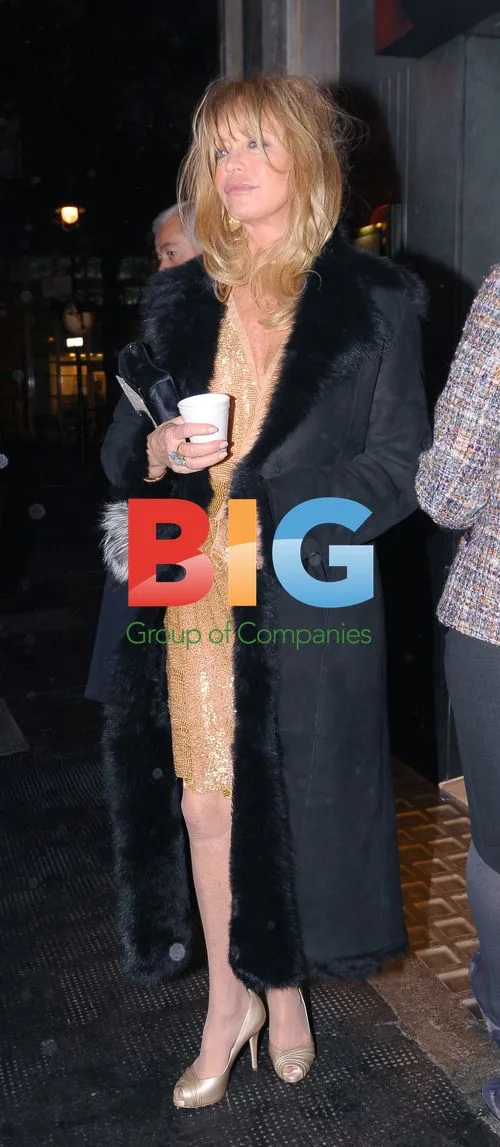 Goldie Hawn Leaving The Ivy in London