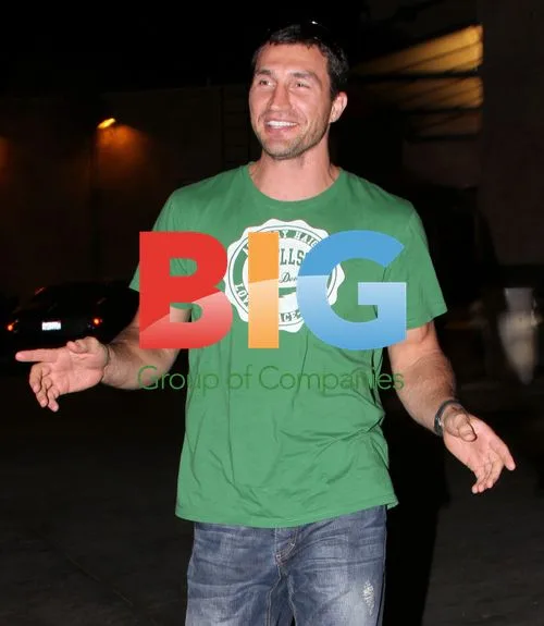 Hayden Panettiere & Wladimir Klitschko at Jerry's Deli