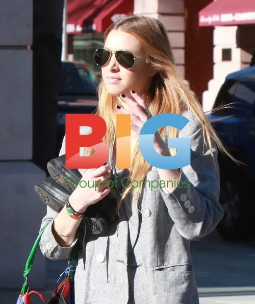 Whitney Port Shopping in Beverly Hills