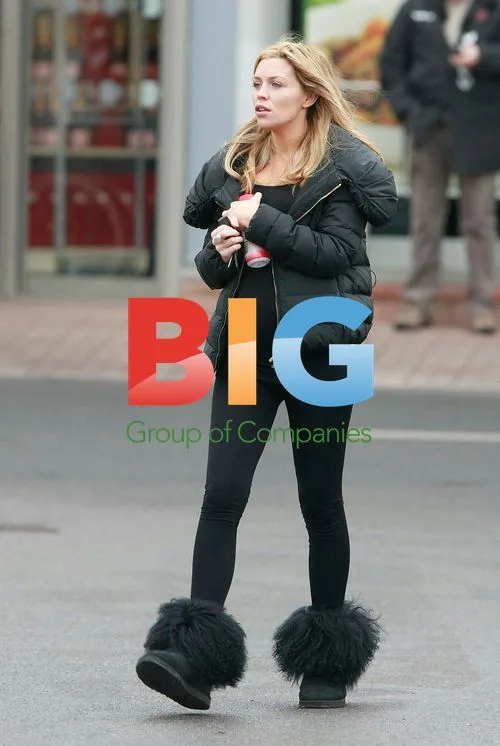 Pregnant Model Abigail Clancy Shopping